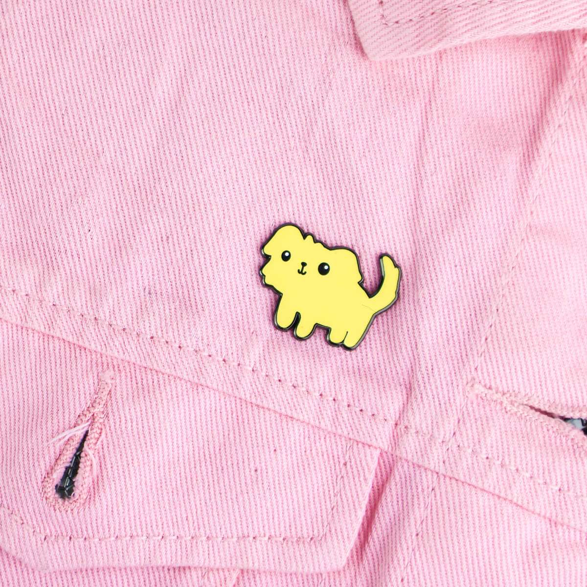 Golden Retriever Enamel Pin