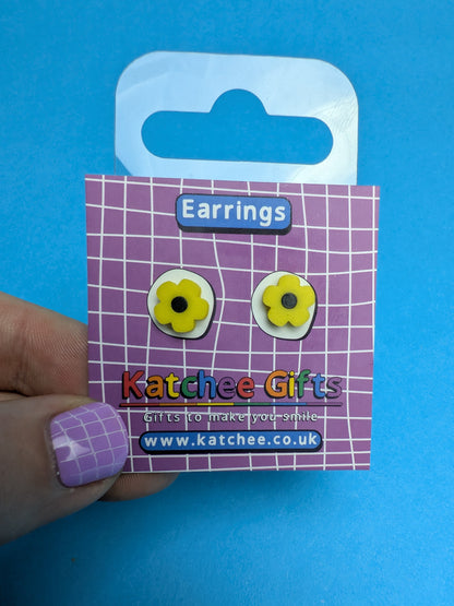 Flower stud earrings | Multiple colours